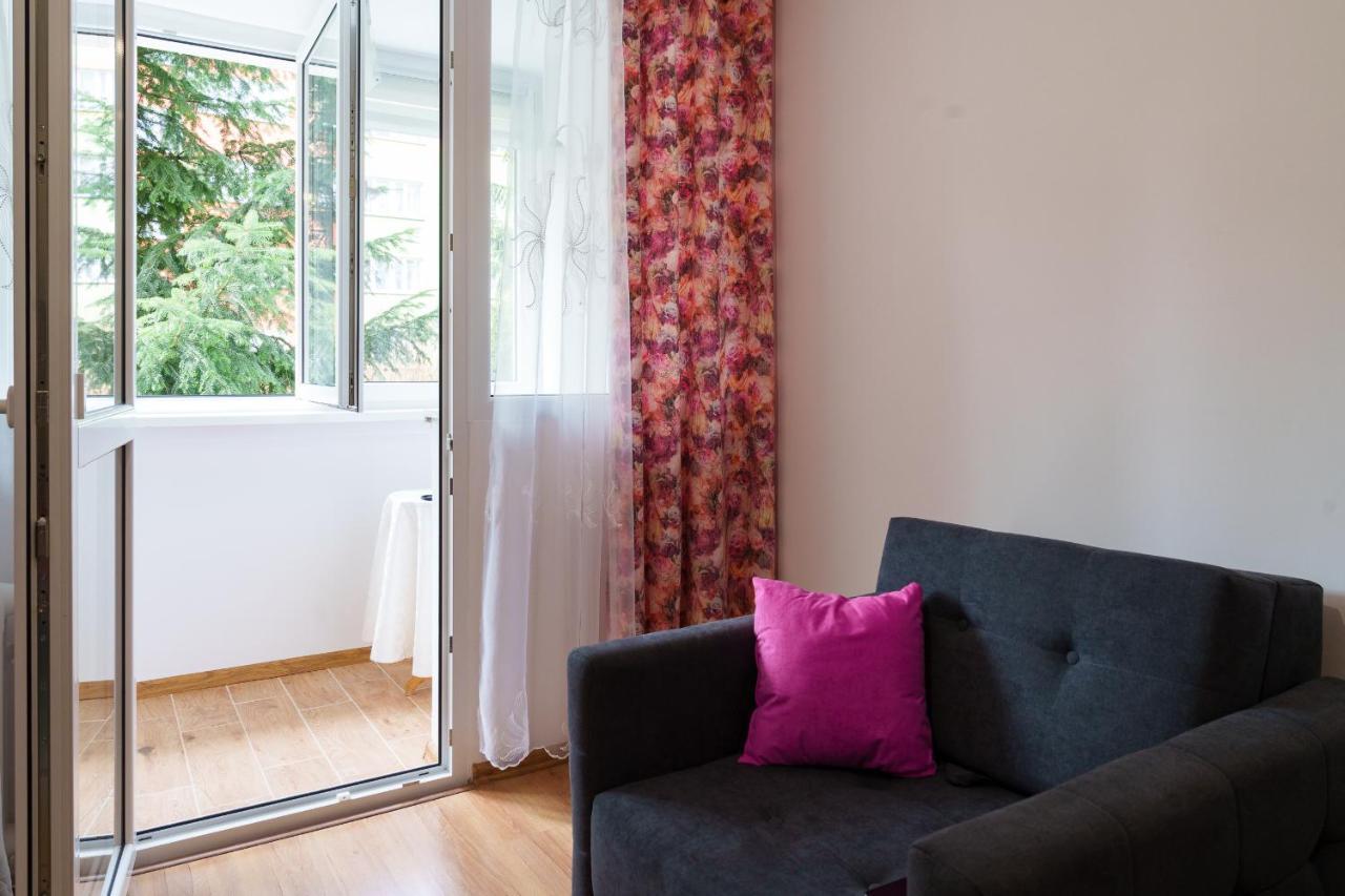 Apartament Pod Swierkiem - Pet Friendly - 2 Osobne Pokoje Dla Max 5 Osob - Space Apart Jelenia Góra Exterior foto